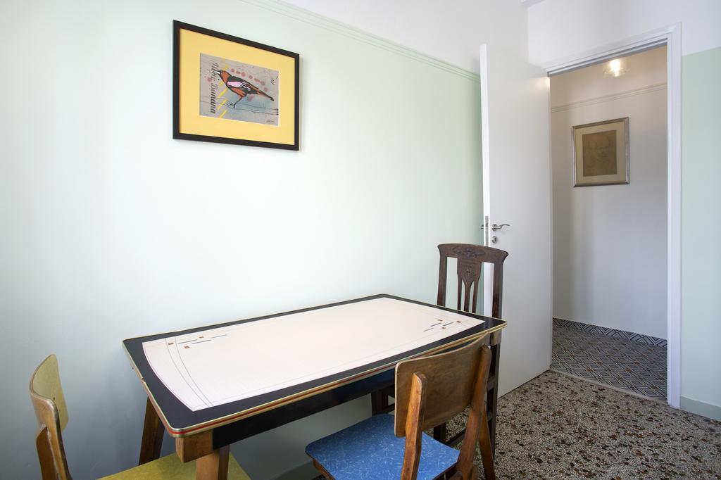 Lovely Two-Bedroom Apartment With Roof Garden! Ep7 Aten Exteriör bild
